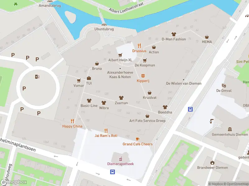 Ambulance met gepaste spoed naar de Diemerplein in Diemen