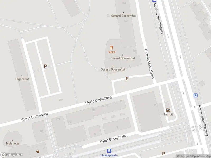 Brandweer met gepaste spoed naar de Sigrid Undsetweg in Rotterdam vanwege een liftopsluiting