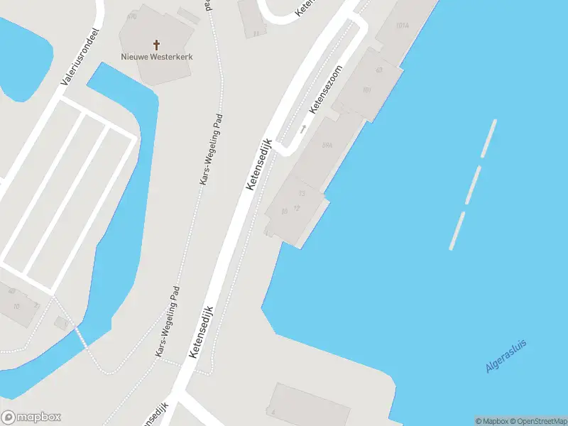 Ambulance met gepaste spoed naar de Ketensezoom in Capelle aan den IJssel