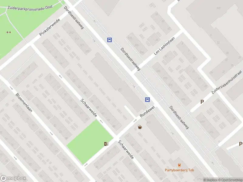 Ambulance met grote spoed naar de Dordtsestraatweg in Rotterdam
