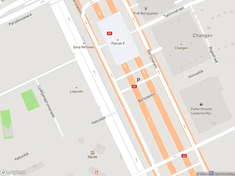 Politie naar de Berlijnplein in Utrecht
