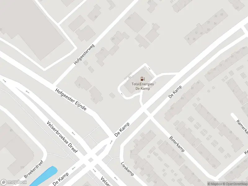 Ambulance met grote spoed naar de Hofgeesterweg in Velserbroek