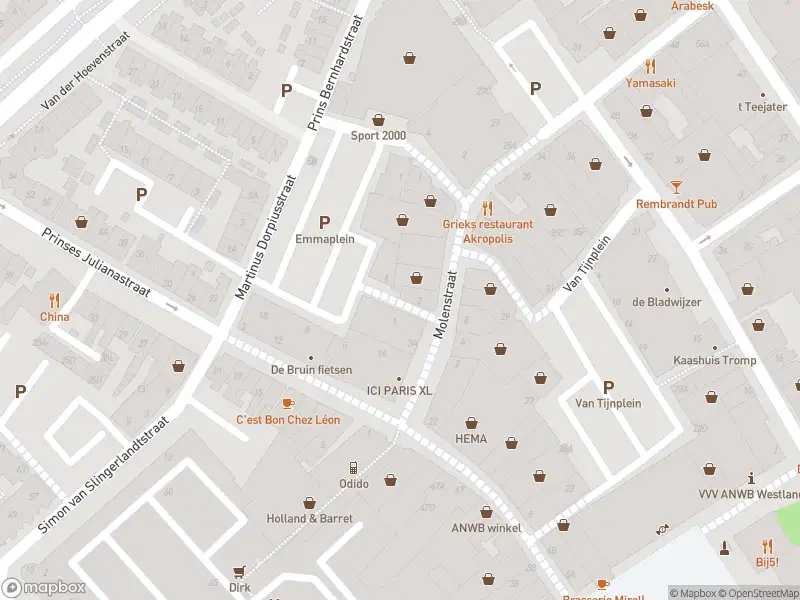 Ambulance met grote spoed naar de Martinus Dorpiusstraat in Naaldwijk