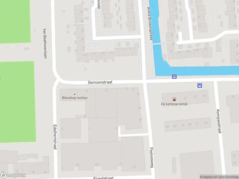 Ambulance met gepaste spoed naar de Gemzenstraat in Capelle aan den IJssel