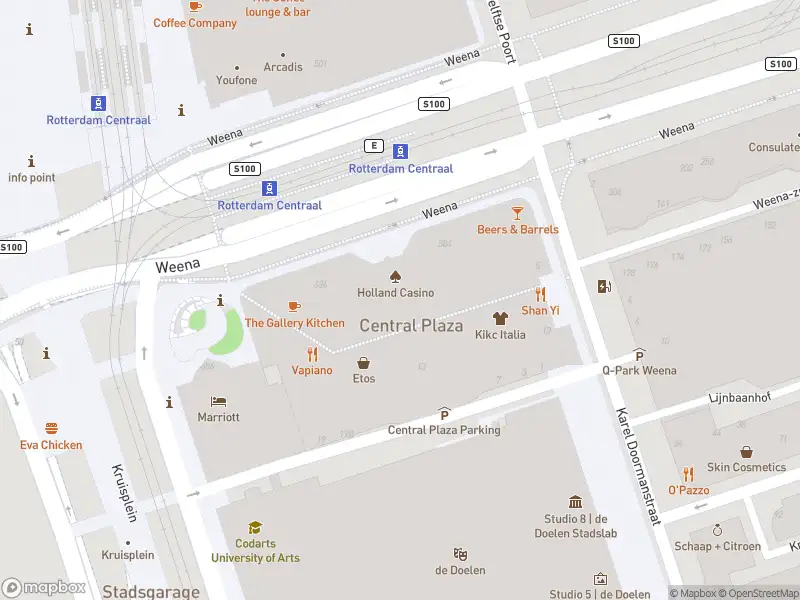 Brandweer met gepaste spoed naar de Plaza in Rotterdam vanwege een liftopsluiting