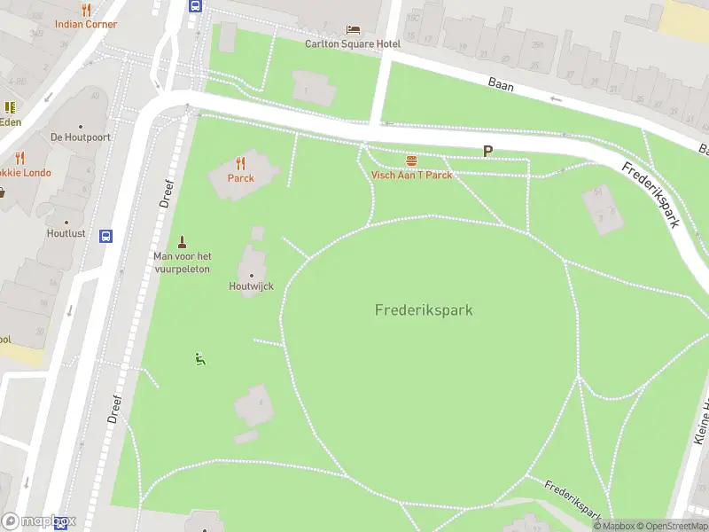 Ambulance met gepaste spoed naar de Frederikspark in Haarlem