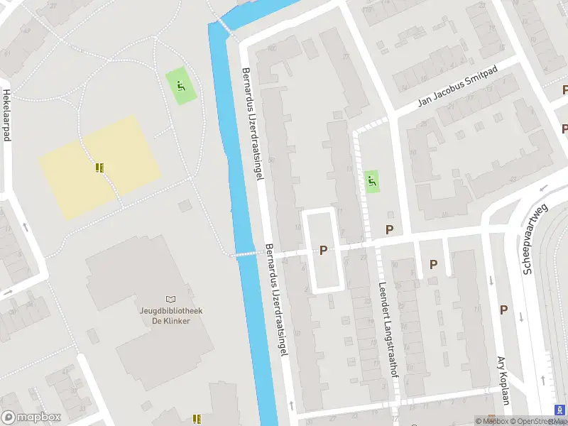 Brandweer met gepaste spoed naar de Bernardus IJzerdraatsingel in Schiedam