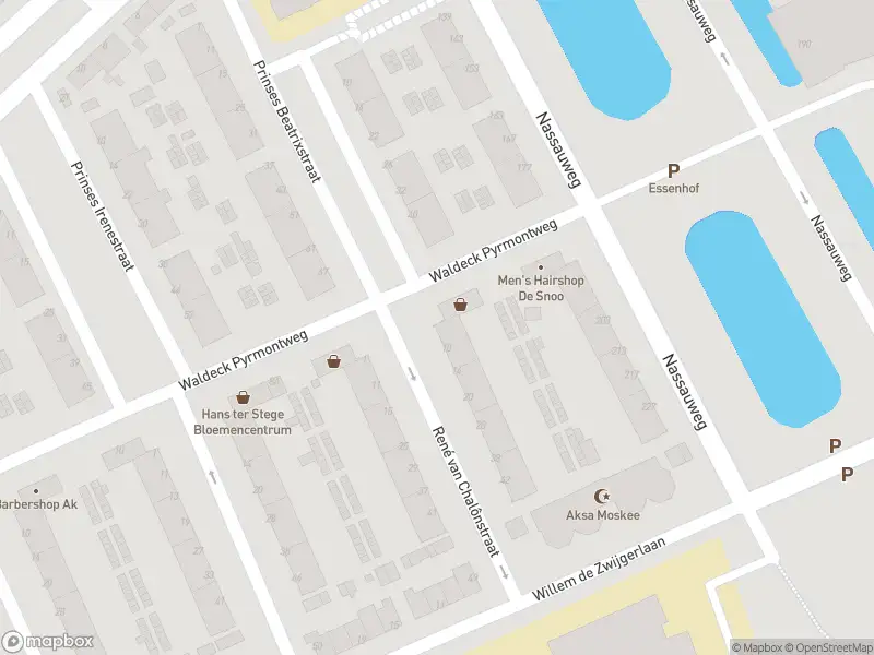 Ambulance met gepaste spoed naar de René van Chalônstraat in Dordrecht