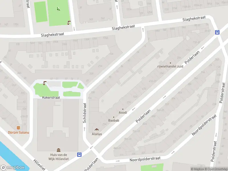 Ambulance met gepaste spoed naar de Schildstraat in Rotterdam
