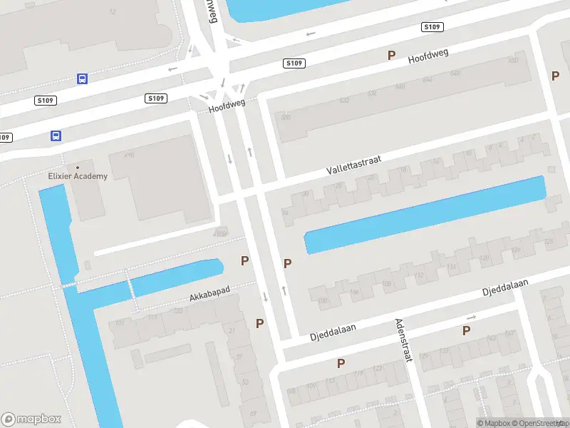 Brandweer met gepaste spoed naar de Suezpad in Rotterdam vanwege wateroverlast