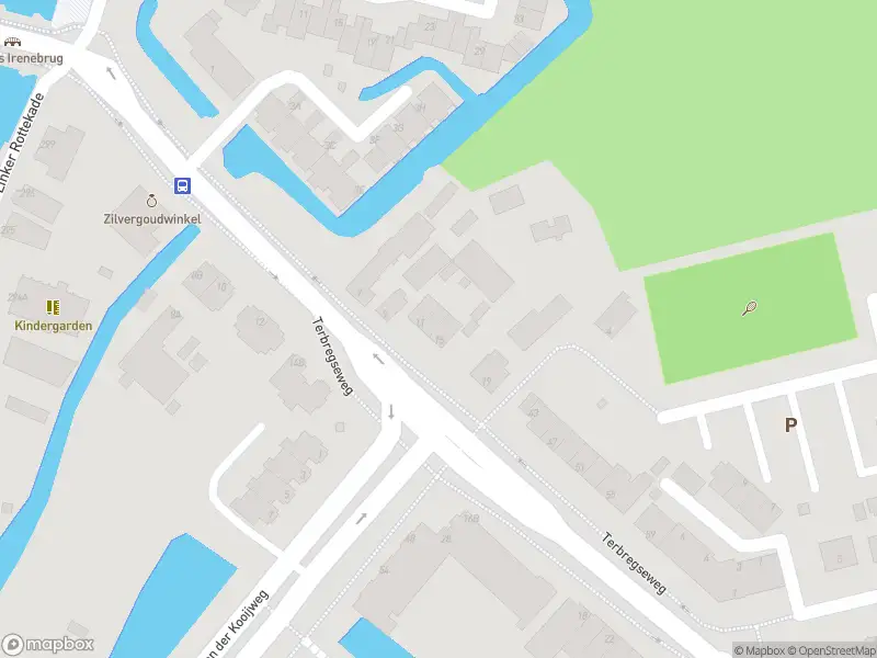 Ambulance met gepaste spoed naar de Terbregseweg in Rotterdam