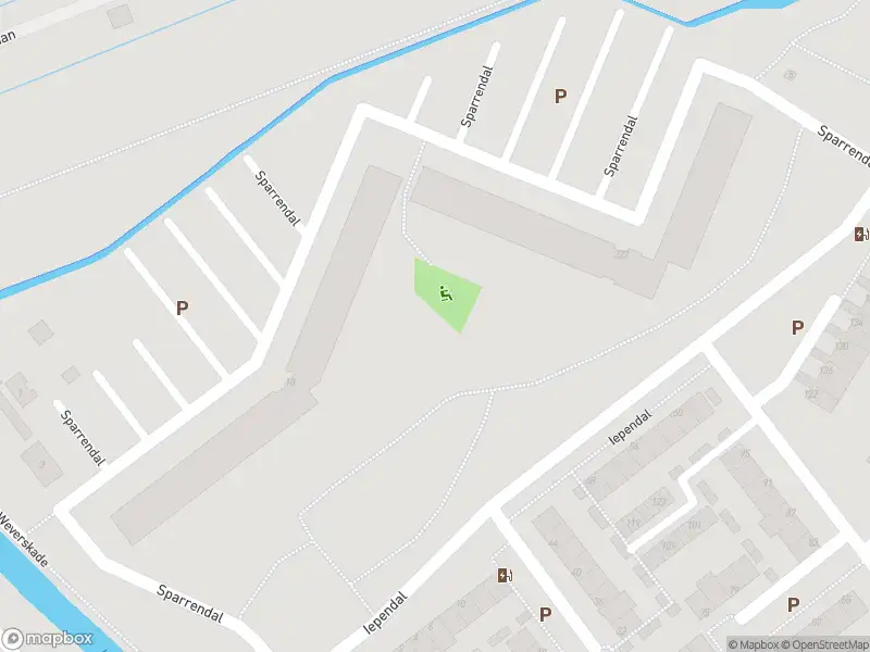 Ambulance met grote spoed naar de Sparrendal in Maassluis