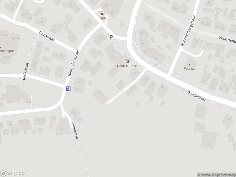 Politie naar de Larenseweg in Holten vanwege aanrijding met letsel