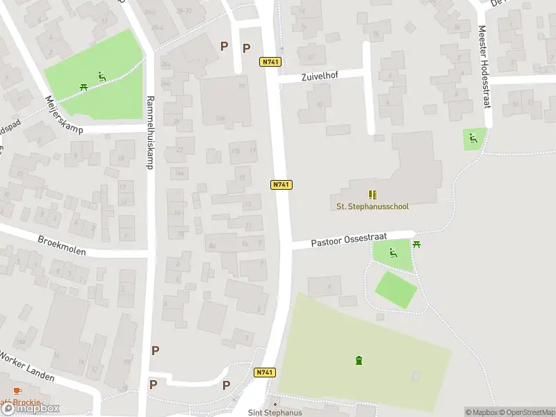 Politie naar de Hoeselderdijk in Almelo vanwege aanrijding met letsel