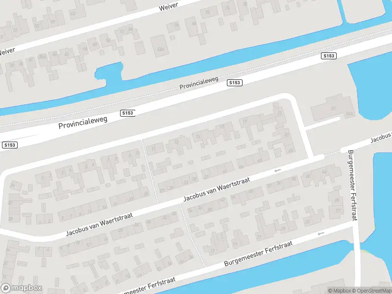 Brandweer met gepaste spoed naar de Watermolenstraat in Westzaan vanwege waarnemen gaslucht