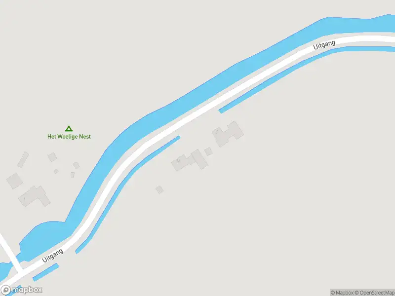 Ambulance met grote spoed naar de Uitgang in Ursem