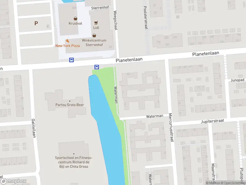 Ambulance met gepaste spoed naar de Waterman in Spijkenisse