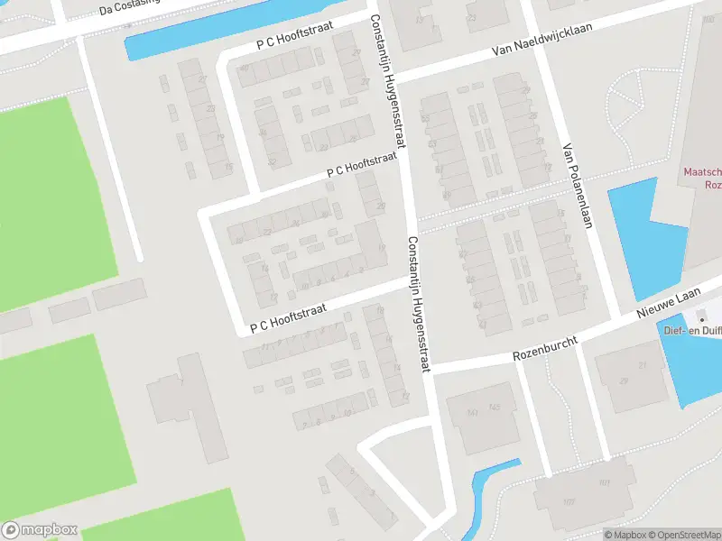 Ambulance met grote spoed naar de P C Hooftstraat in Capelle aan den IJssel