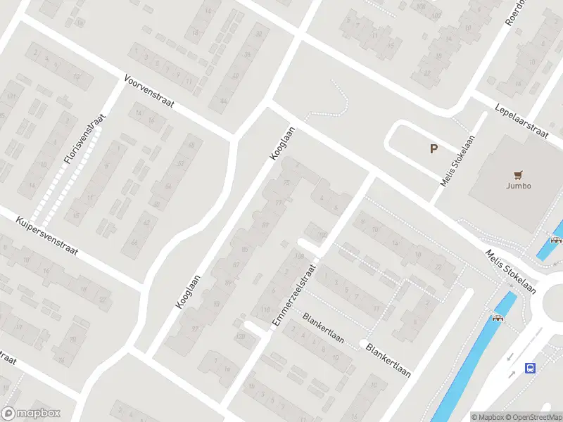 Ambulance met grote spoed naar de Benesserlaan in Uitgeest