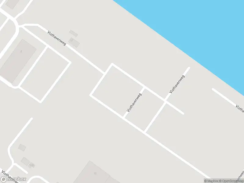 Ambulance met grote spoed naar de Vlothavenweg in Amsterdam