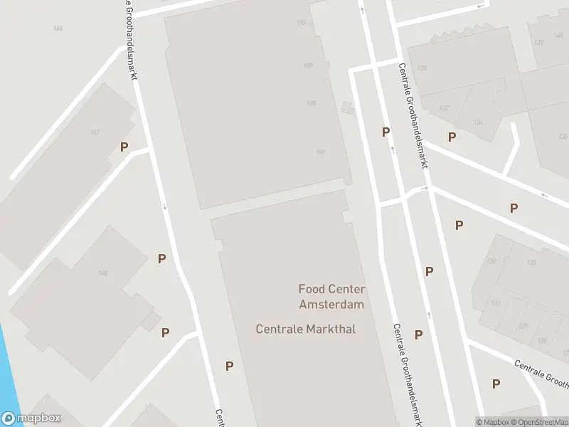 Brandweer met grote spoed naar de Vredenhofweg in Amsterdam