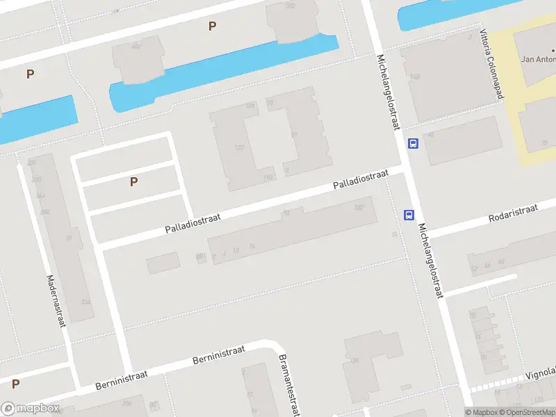 Ambulance met grote spoed naar de Palladiostraat in Rotterdam