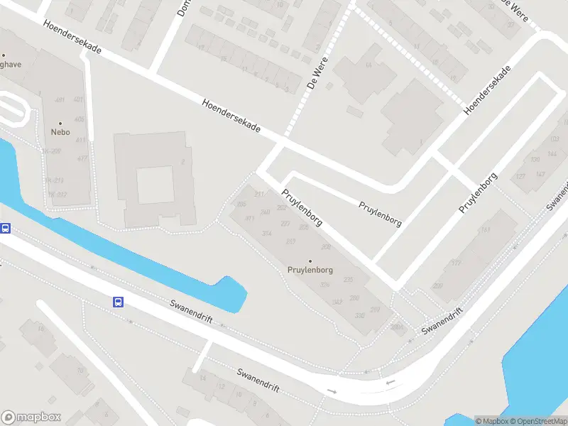 Ambulance met grote spoed naar de Pruylenborg in Zwijndrecht