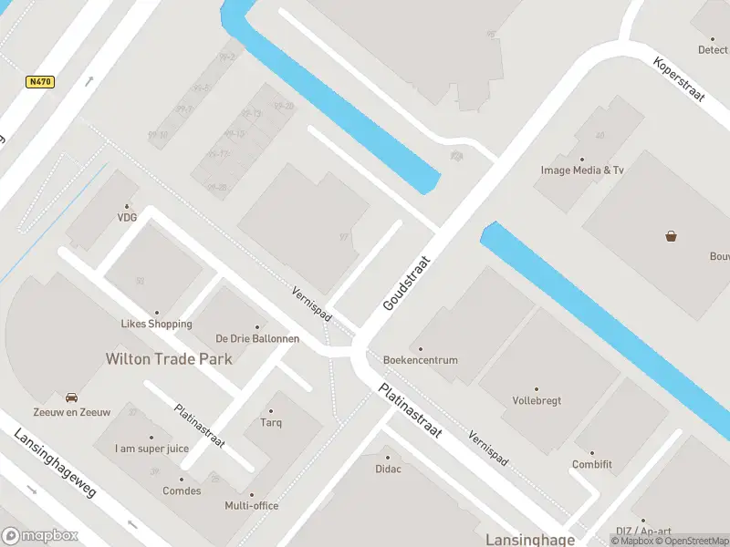 Ambulance met gepaste spoed naar de Zilverstraat in Zoetermeer