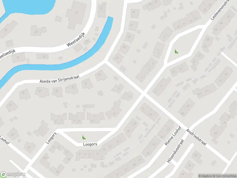 Ambulance met grote spoed naar de Ansfriedstraat in Strijen