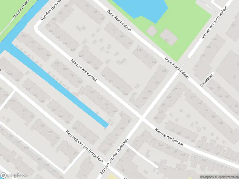Ambulance met gepaste spoed naar de Nieuwe Kerkstraat in Rotterdam