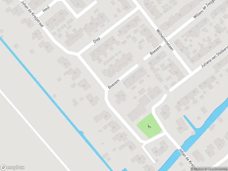 Ambulance met grote spoed naar de Boezem in Giessenburg