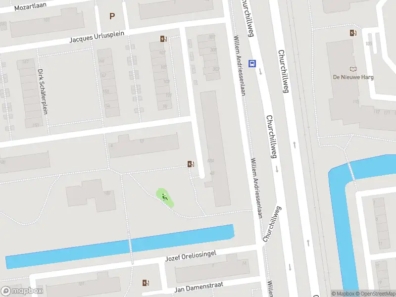 Ambulance met gepaste spoed naar de Jacques Urlusplein in Schiedam