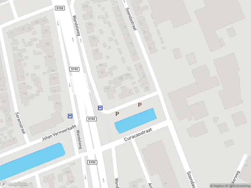 Ambulance met gepaste spoed naar de Surinamestraat in Wormerveer