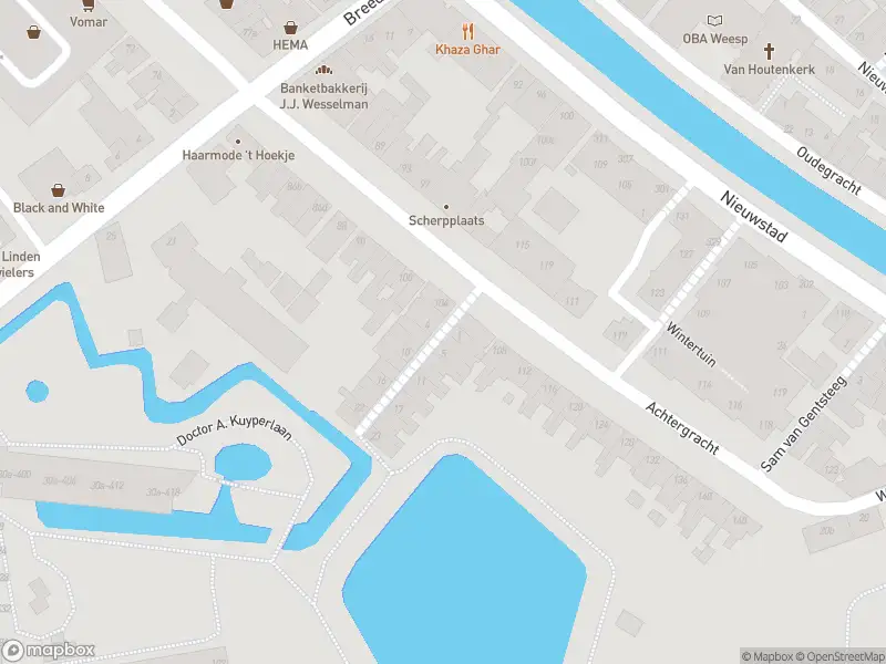 Brandweer met grote spoed naar de Wilhelminastraat in Weesp vanwege waarnemen gaslucht