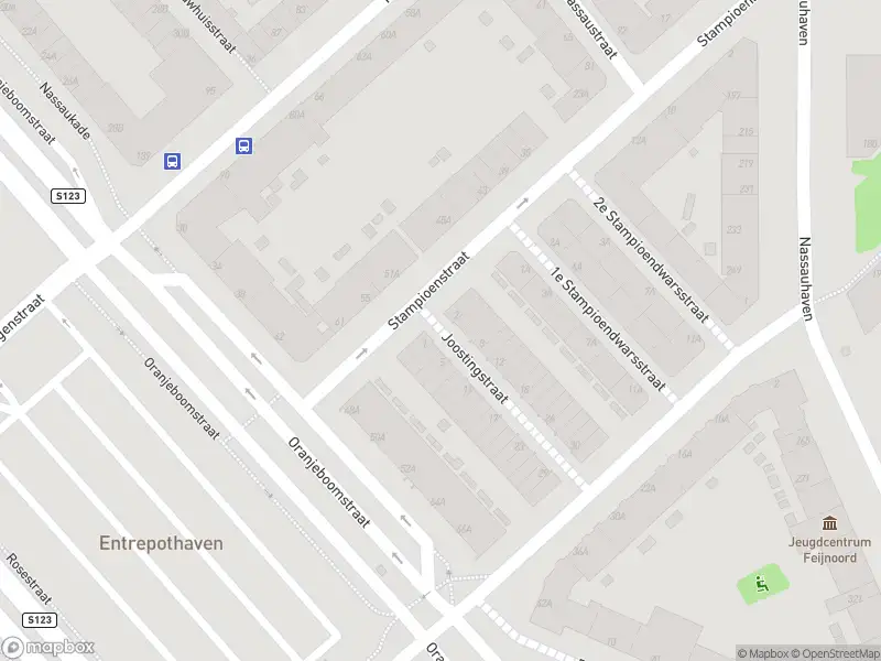 Besteld ambulance vervoer naar de Joostingstraat in Rotterdam