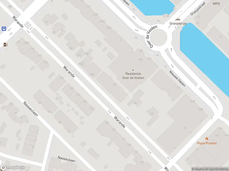 Ambulance naar de Over de Vesten in Schiedam