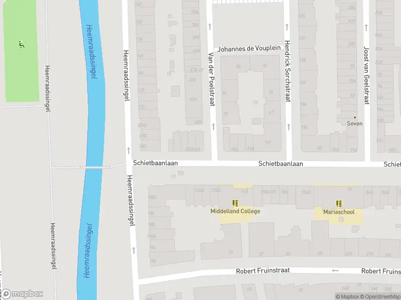 Ambulance met gepaste spoed naar de Schietbaanlaan in Rotterdam