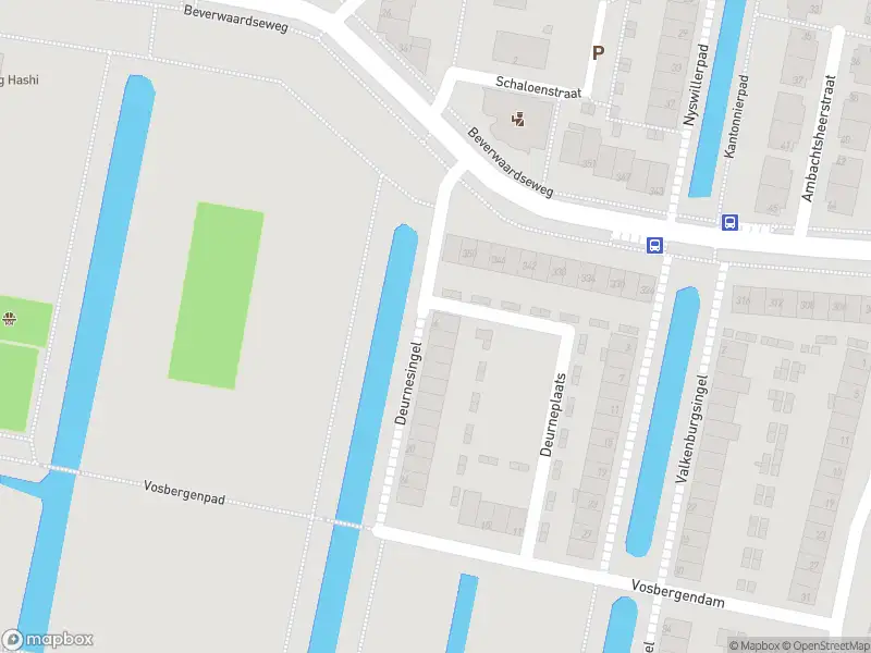 Brandweer met grote spoed naar de Deurnesingel in Rotterdam vanwege voertuigen te water
