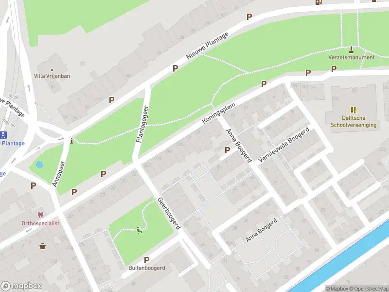 Ambulance met gepaste spoed naar de Nieuwe Plantage in Delft