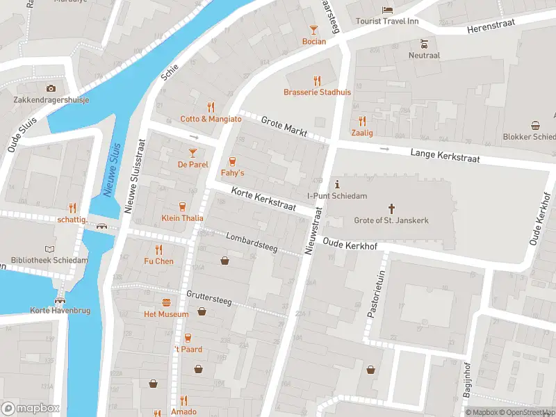 Brandweer met grote spoed naar de Korte Kerkstraat in Schiedam vanwege reanimatie