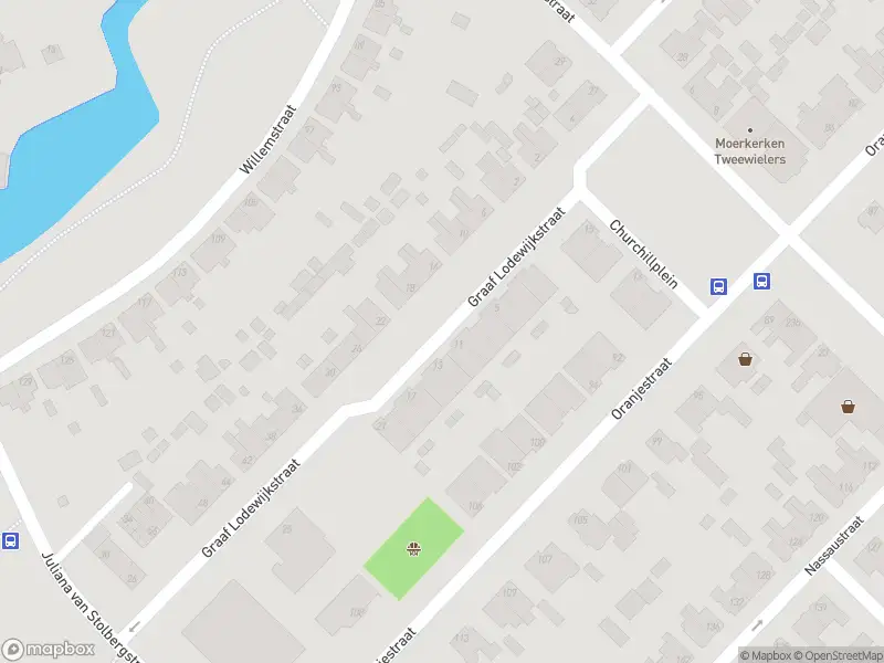 Ambulance met grote spoed naar de Graaf Lodewijkstraat in Ridderkerk