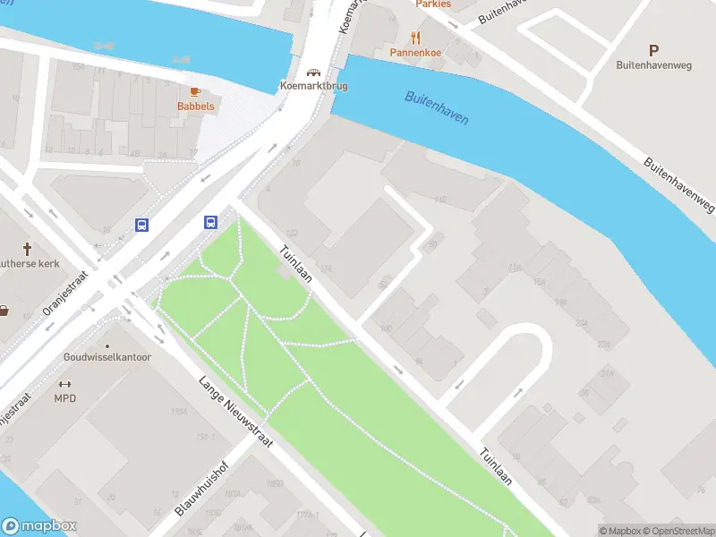 Ambulance met grote spoed naar de Tuinlaan in Schiedam