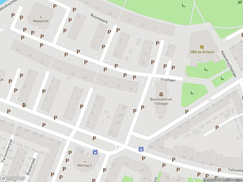Ambulance met grote spoed naar de Katendrechtsestraat in Rotterdam