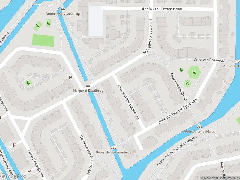 Ambulance met grote spoed naar de Else van der Banstraat in Leiden