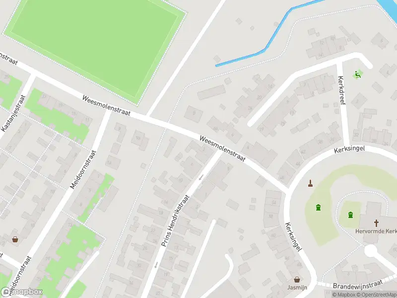 Ambulance met gepaste spoed naar de Weesmolenstraat in Ooltgensplaat