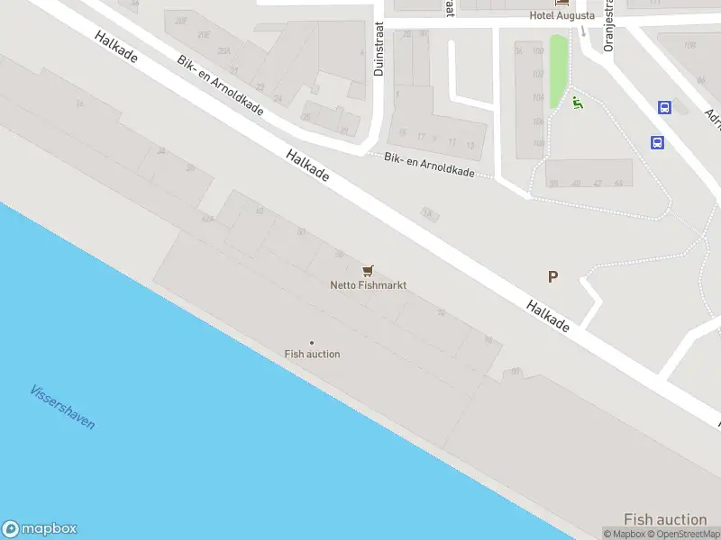 Ambulance met gepaste spoed naar de Halkade in IJmuiden