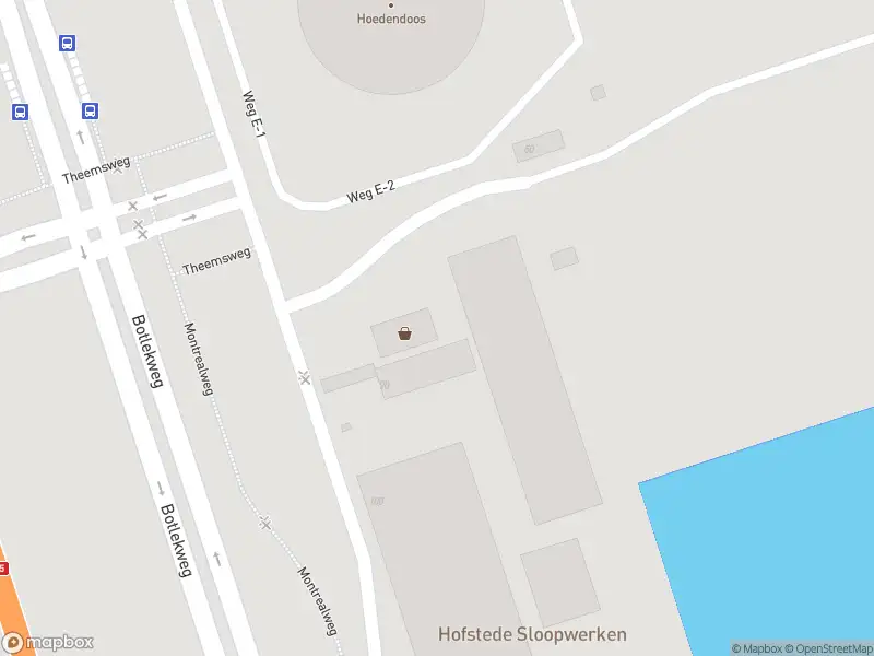 Brandweer naar de Montrealweg in Botlek Rotterdam