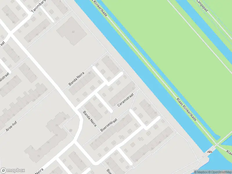 Ambulance met grote spoed naar de Ceramstraat in Capelle aan den IJssel