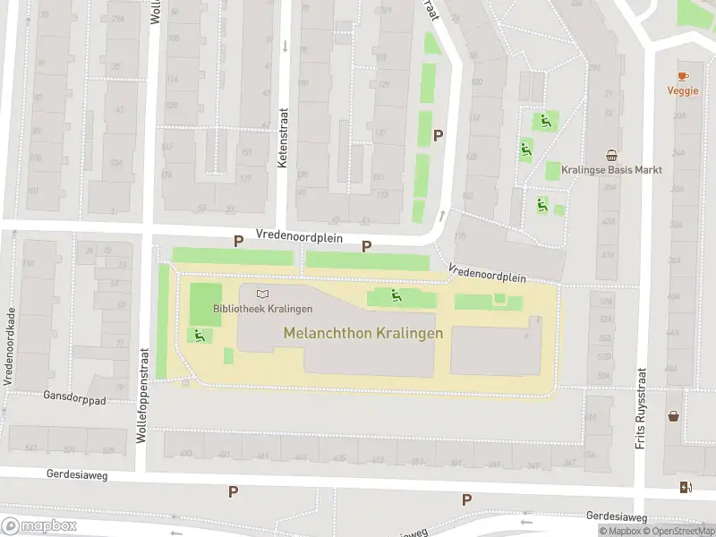Ambulance met gepaste spoed naar de Vredenoordplein in Rotterdam