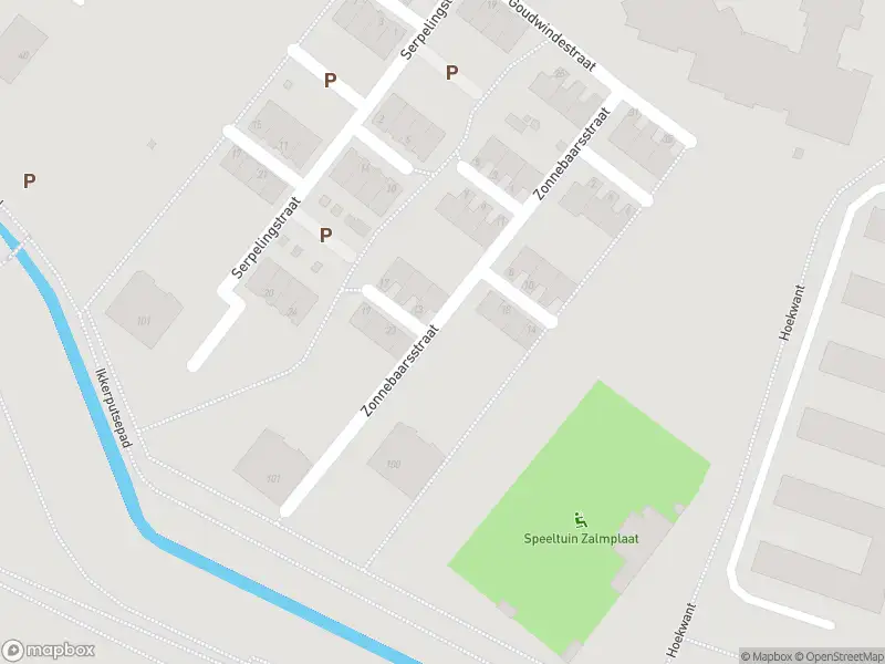 Brandweer met gepaste spoed naar de Zonnebaarsstraat in Hoogvliet Rotterdam vanwege een liftopsluiting